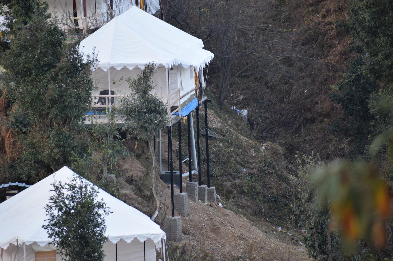 מוסורי Ghughuti Resort מראה חיצוני תמונה