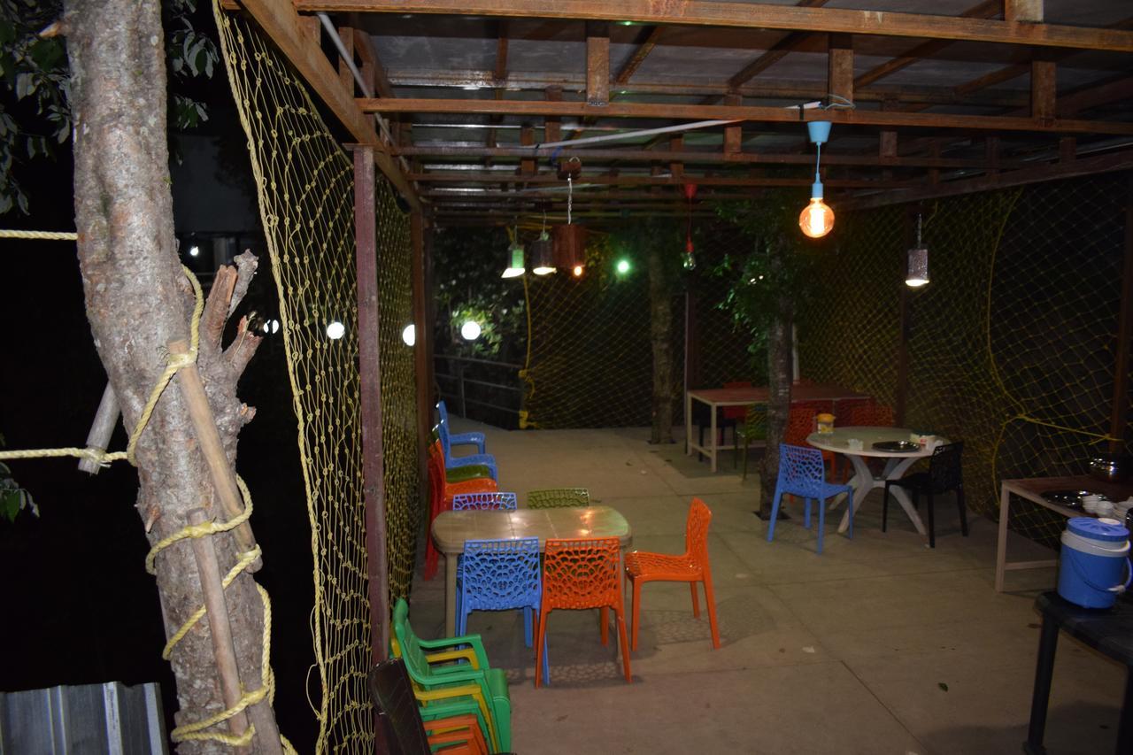 מוסורי Ghughuti Resort מראה חיצוני תמונה